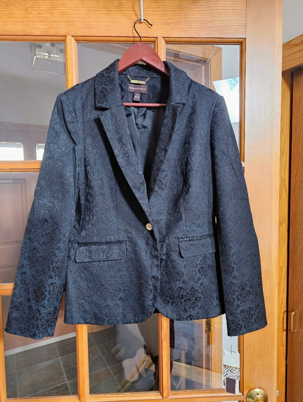 NWT Black blazer Dana Buchman